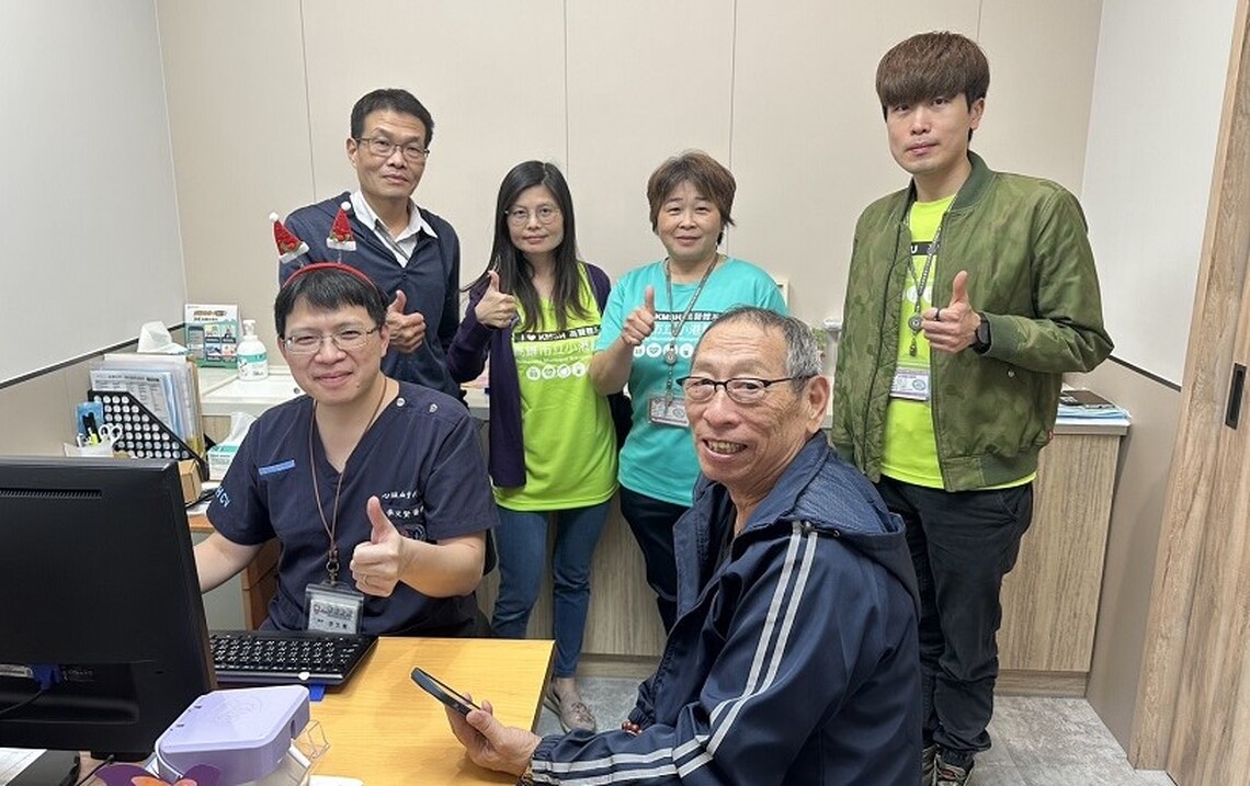 小港醫院推廣虛擬健保卡 完成10,000人下載