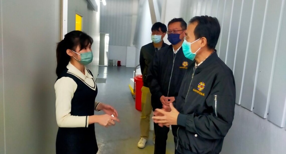 高雄市榮服處拜訪創業有成退除役官