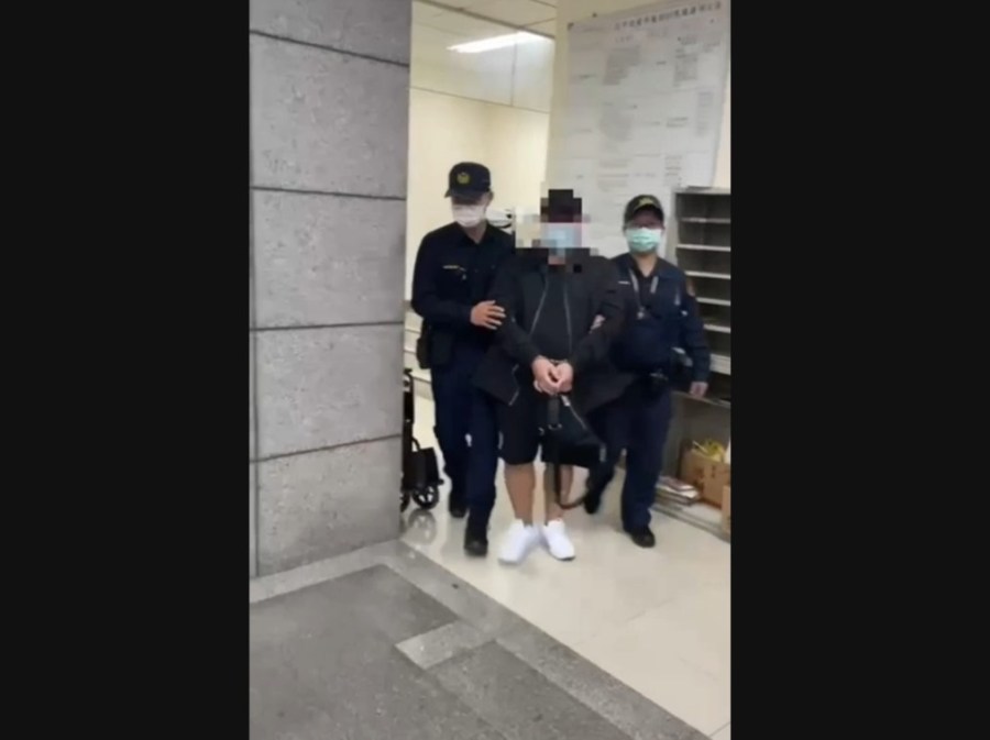 假券商客服裝熟誘投資逾六百萬 警十面埋伏逮兩詐欺車手 196 cnews204231227a03