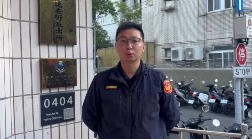 瑞安所所長陳奕鈞說明案情。（記者林金聖翻攝）