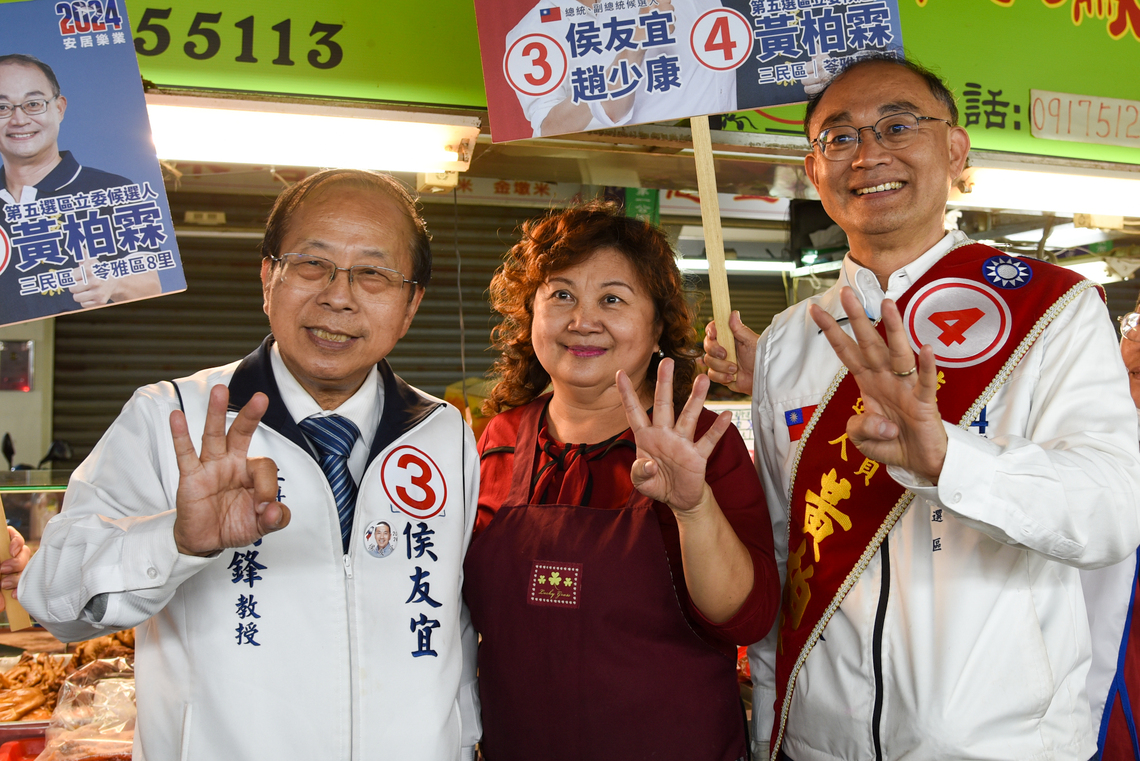 漾新聞|侯明鋒與黃柏霖掃市場拚翻轉 看見豬肉攤商侯家兄弟的真情