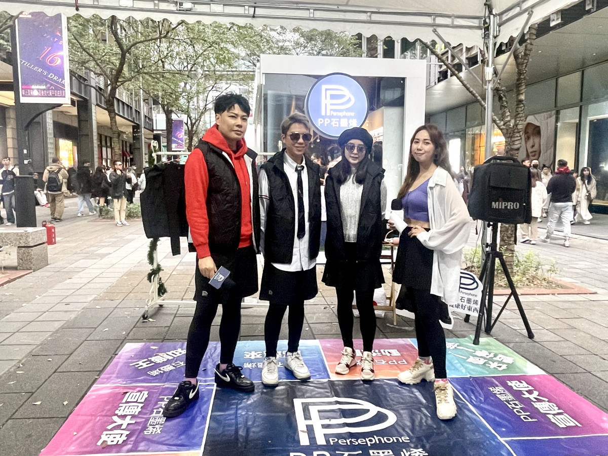 時尚達人李佑群擔任一日店長,介紹《PP石墨烯》的時尚穿搭。(圖/PP石墨烯)