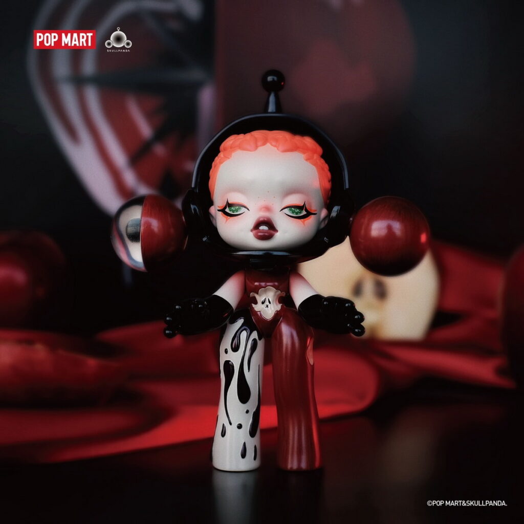 慶祝台北迎來全球第三間旗艦門市,POP MART西門町旗艦店驚喜開賣「SKULLPANDA 惑得」。