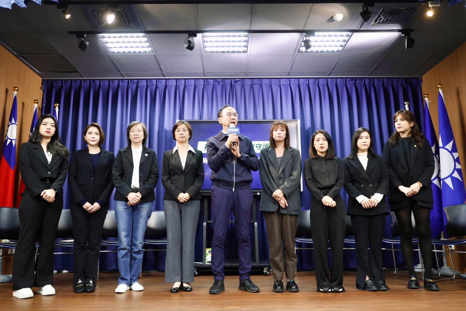 批民進黨淪校園安全破口，藍：有決心修《少事法》