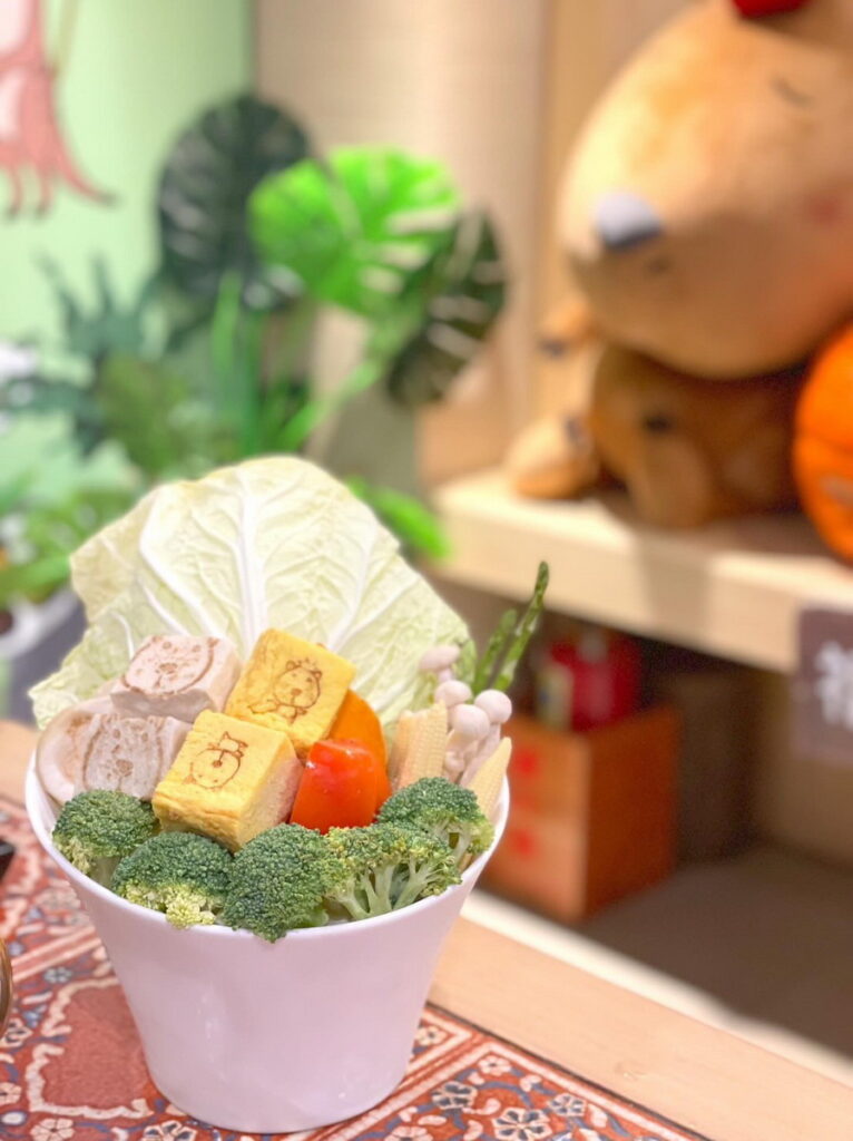 搭配飯店旁淺山農場自產時令蔬菜,品嚐產地直送的新鮮滋味,幸福指數直接破表!