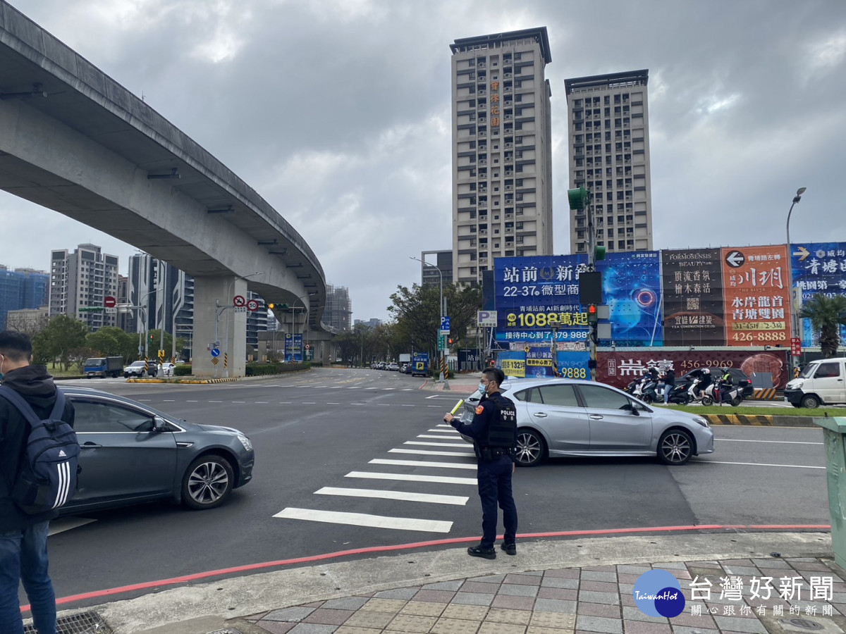 中壢警加強交通管制及疏導