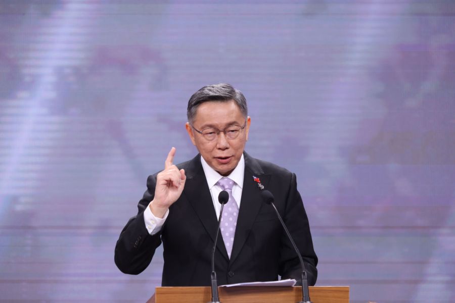 辯論會/沒資源能打到這非自己厲害 柯文哲:我在這代表台灣人渴望改變 216 辯論會/沒資源能打到這非自己厲害 柯文哲:我在這代表台灣人渴望改變 215