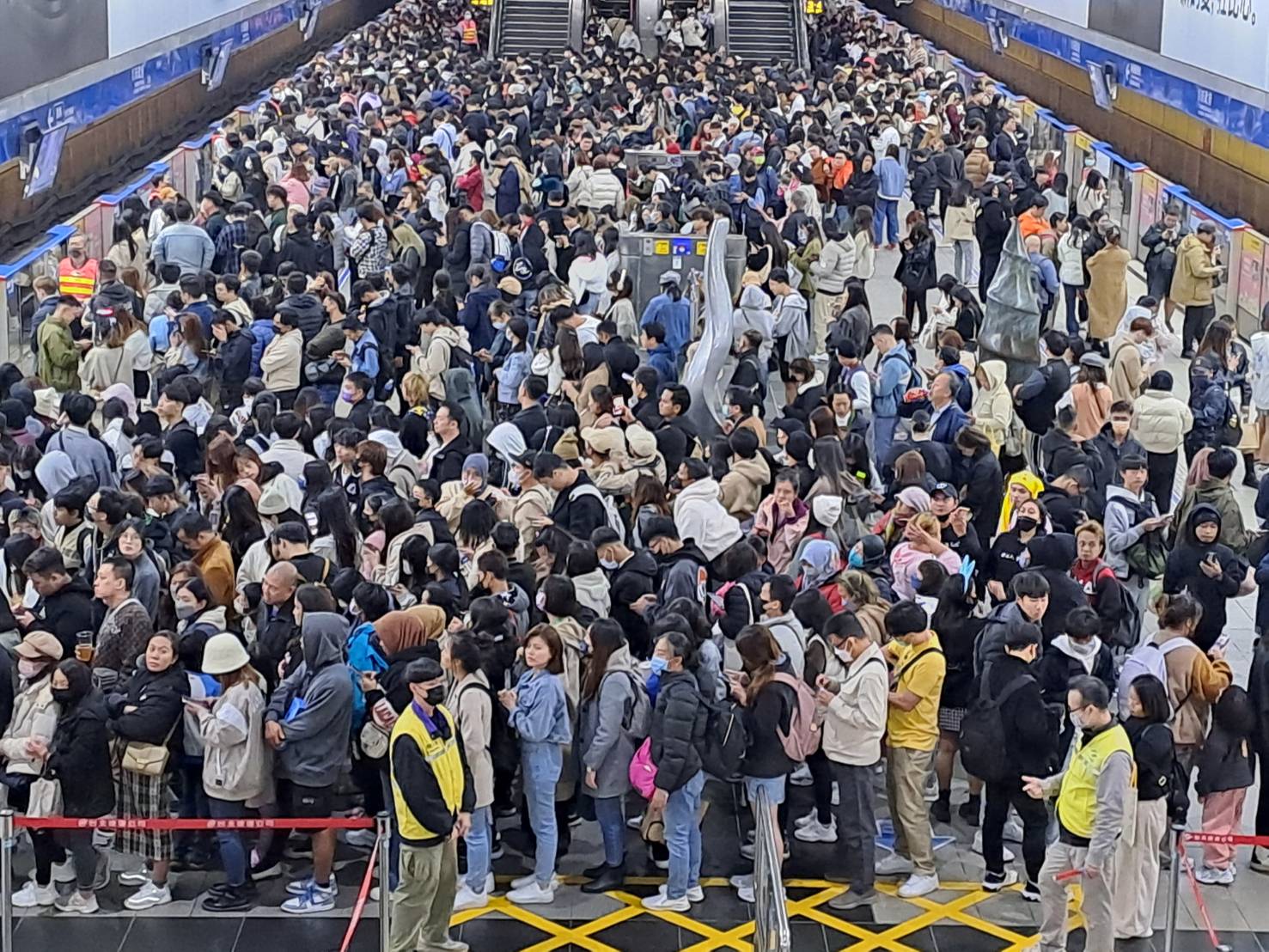臺北捷運順利完成解封後首個跨年疏運!運量達238.3萬人次 較去年增22.1萬