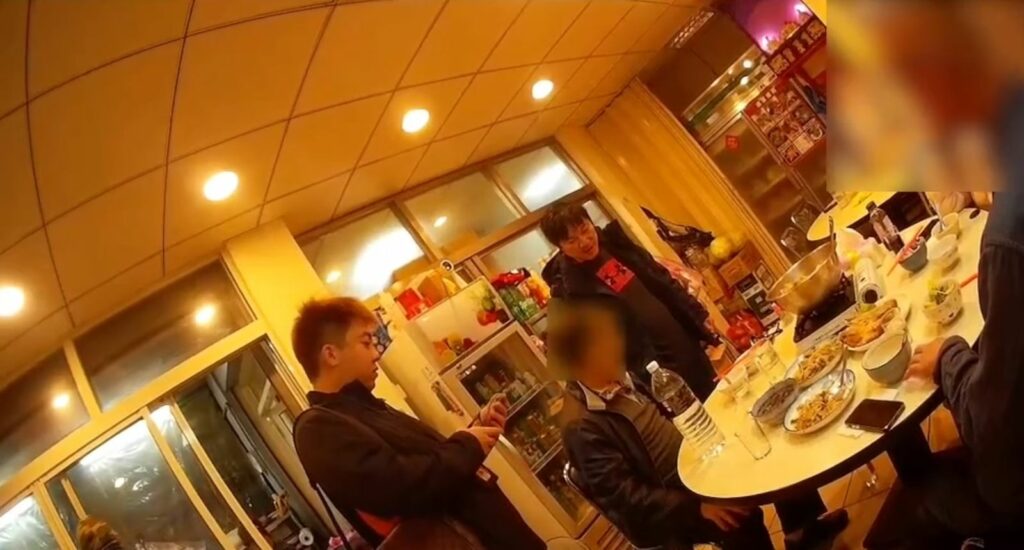 專案同仁乘陳姓殺人通緝犯餐廳用餐請其配合至分局調查