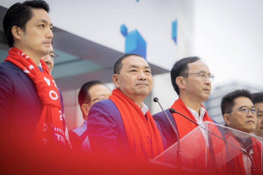 習近平稱「祖國統一是歷史必然」 侯友宜:一定確保台灣民主自由 234 侯友宜1日參加國民黨舉辦的元旦升旗活動。