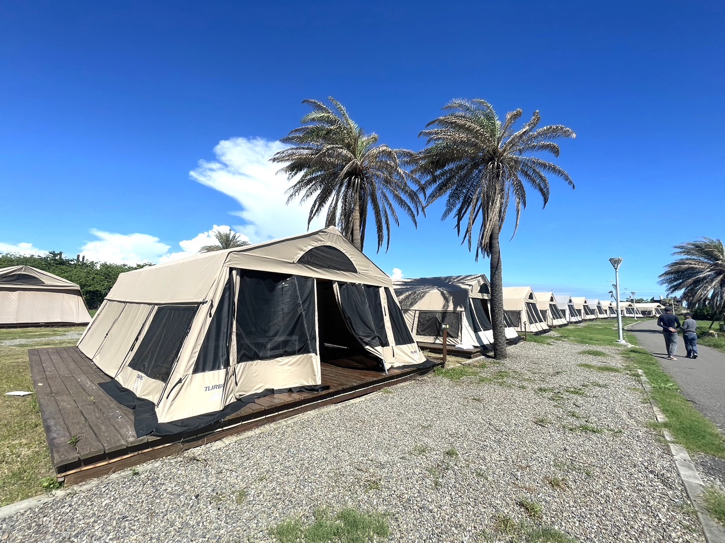 首家合法農牧用地露營場在旗山 來高雄滿足聽海濤、觀夕陽、看星空多重享受