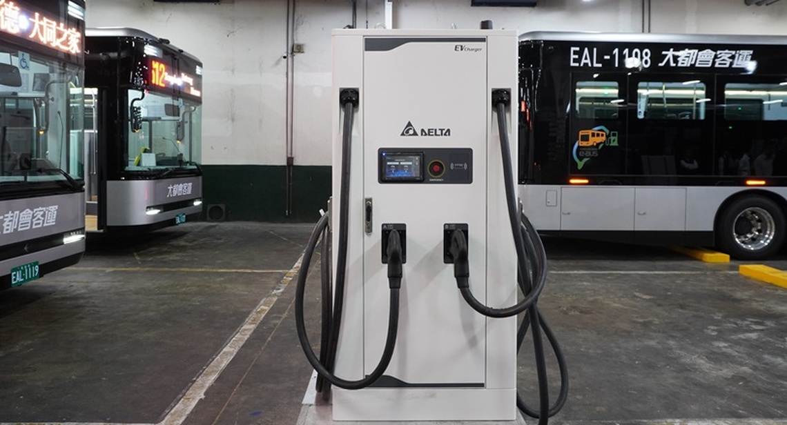 AI偵測技術導入,全國首座室內電動公車充電站啟用,Model T新車臺北信義區報到