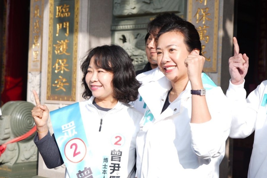 南下車掃遭問丈夫財產申報 吳欣盈請記者看昨天新聞 193