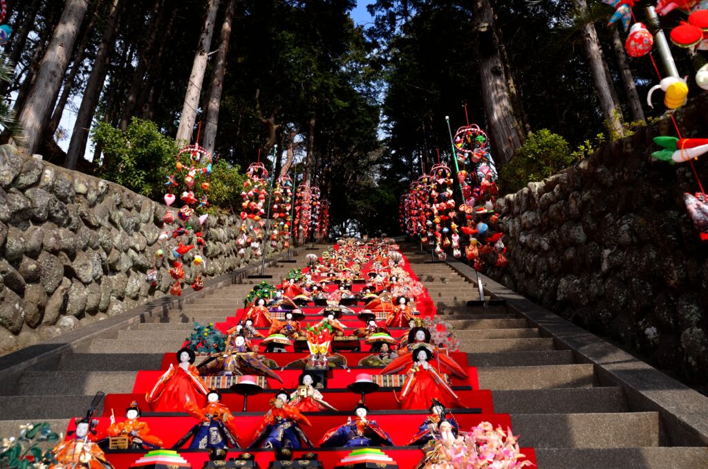 2月限定!來去靜岡看日本最早的河津櫻、再加碼稻取女兒節雛吊飾祭!