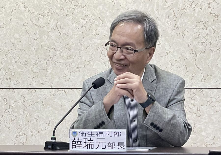 薛瑞元喊不忍了:高端疫苗合約就當證物公開! 今回告藍營誣告 218 薛瑞元喊不忍了:高端疫苗合約就當證物公開! 今回告藍營誣告 217