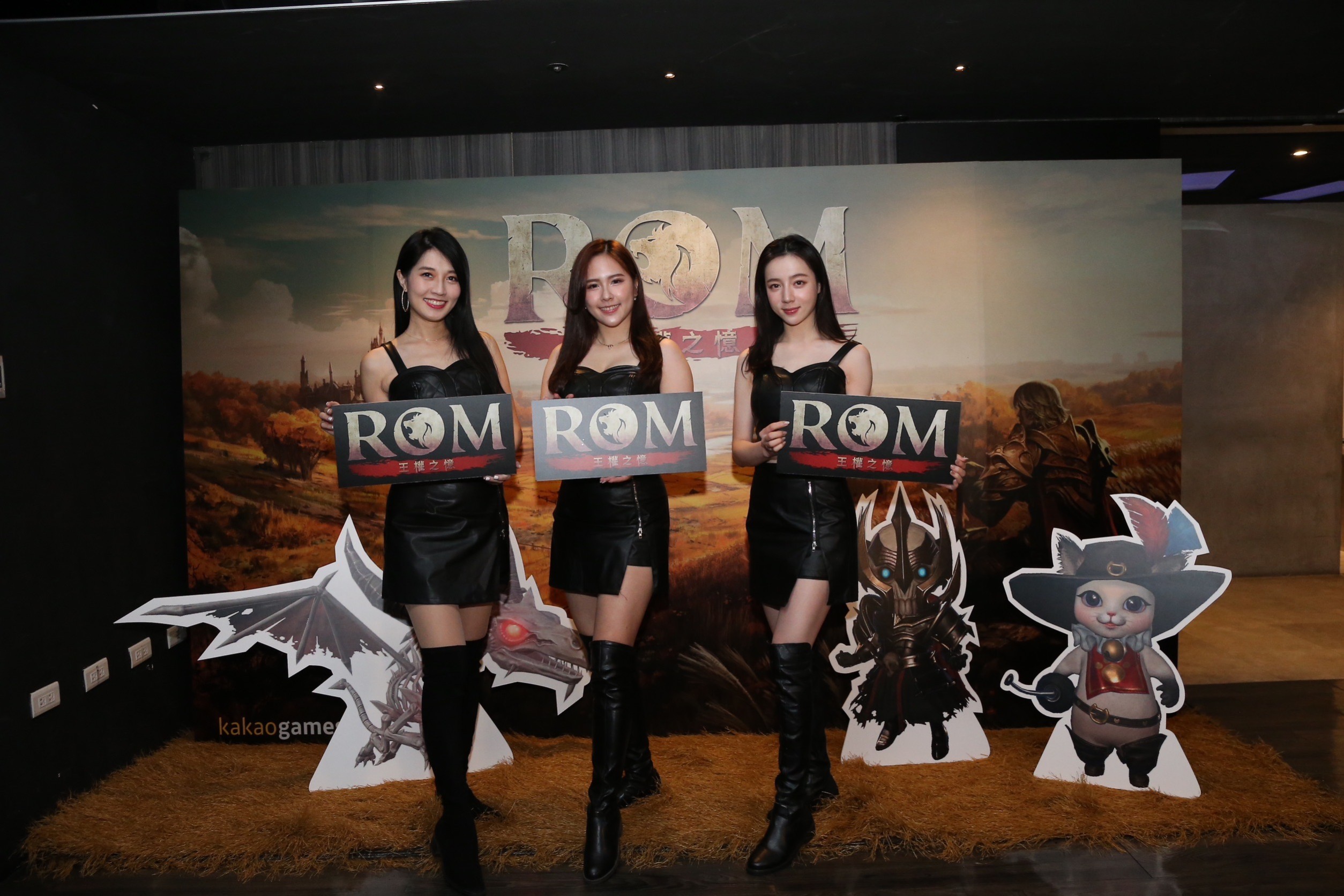 《ROM:王權之憶》遊戲將支援 PC/手機 跨平台遊玩,盡可能重現古典RPG中能感受到的獲得與交易道具、成長與合作的趣味性,實現全球玩家共同參與的戰場。(照片/RedLab Games提供)