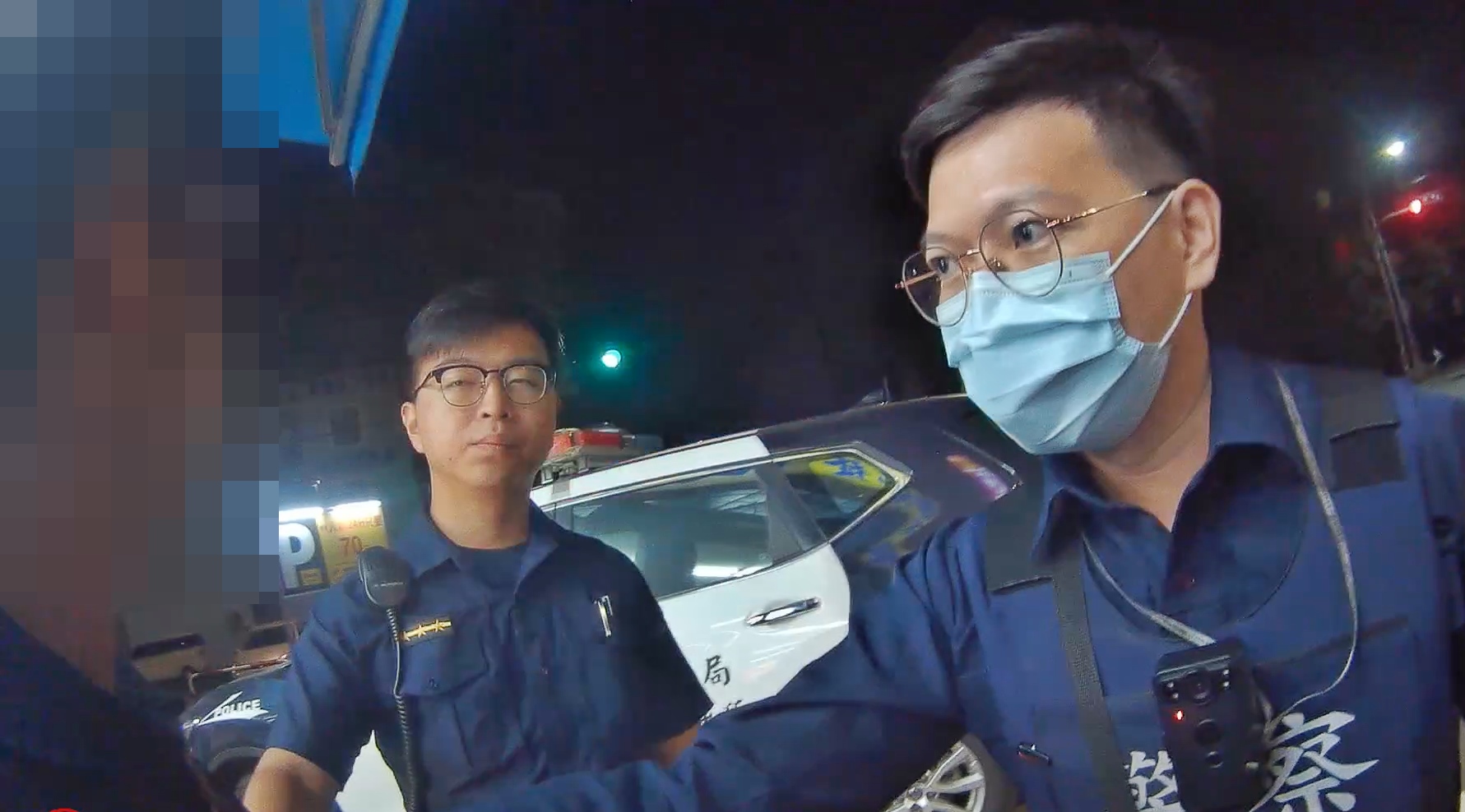 ▲ 酒駕還態度狂妄認罰百萬想逃 警「上銬」帶回 （鳳山分局提供）