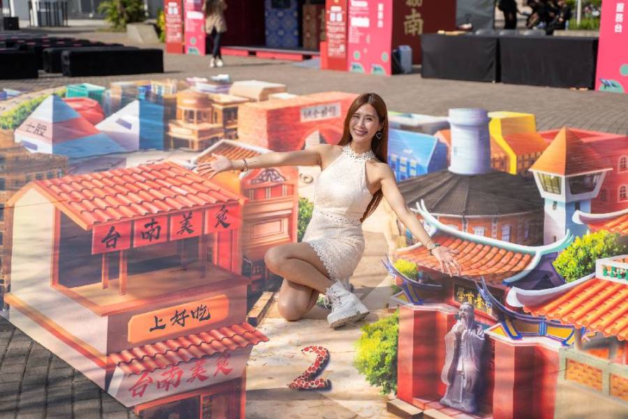 【有影】台南跨視紀400科藝之旅 與樂天女孩一同穿梭時空 202 【有影】台南跨視紀400科藝之旅 與樂天女孩一同穿梭時空 201
