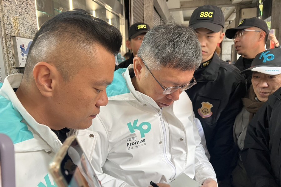 決戰中台灣? 柯文哲、賴清德選前黃金周衝中部 216 決戰中台灣? 柯文哲、賴清德選前黃金周衝中部 215