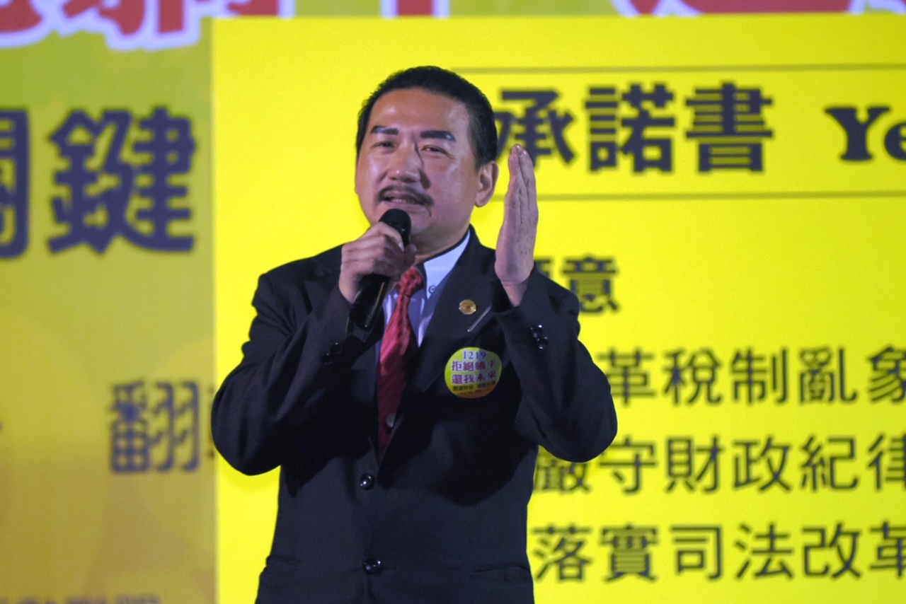 ▲林均霖呼籲全民要選賢與能,更要選「德」與能。(記者晨曦翻攝)