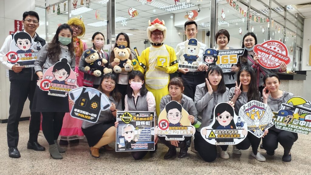 ▲圖說:警一分局與台中二信合作,拍攝「金融機構防搶演練」微電影 (圖/台中市政府提供)