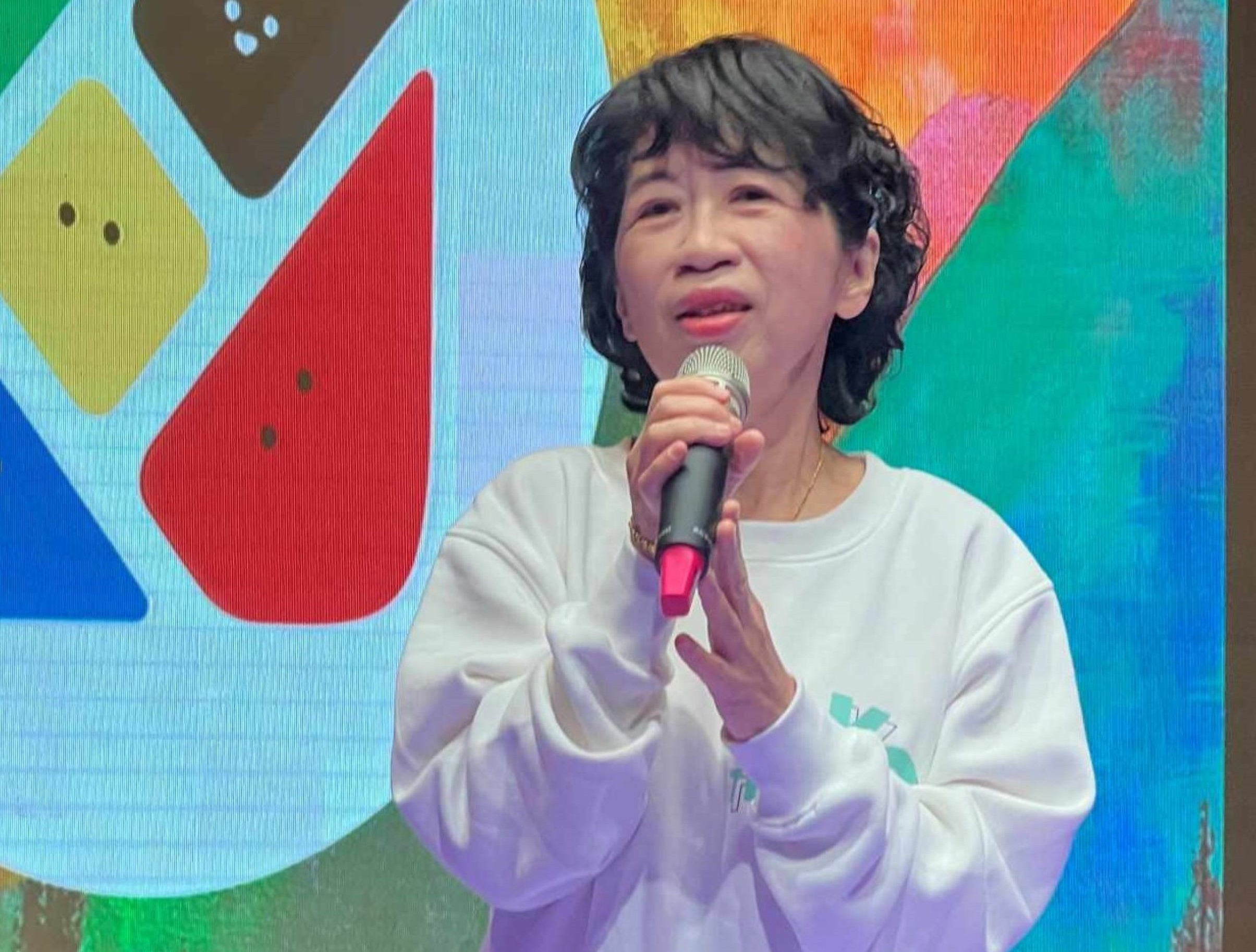 ▲民眾黨總統候選人柯文哲夫人陳佩琪在台灣愛與希望國際關懷協會年度感恩餐會致詞。（記者程啟峰攝）