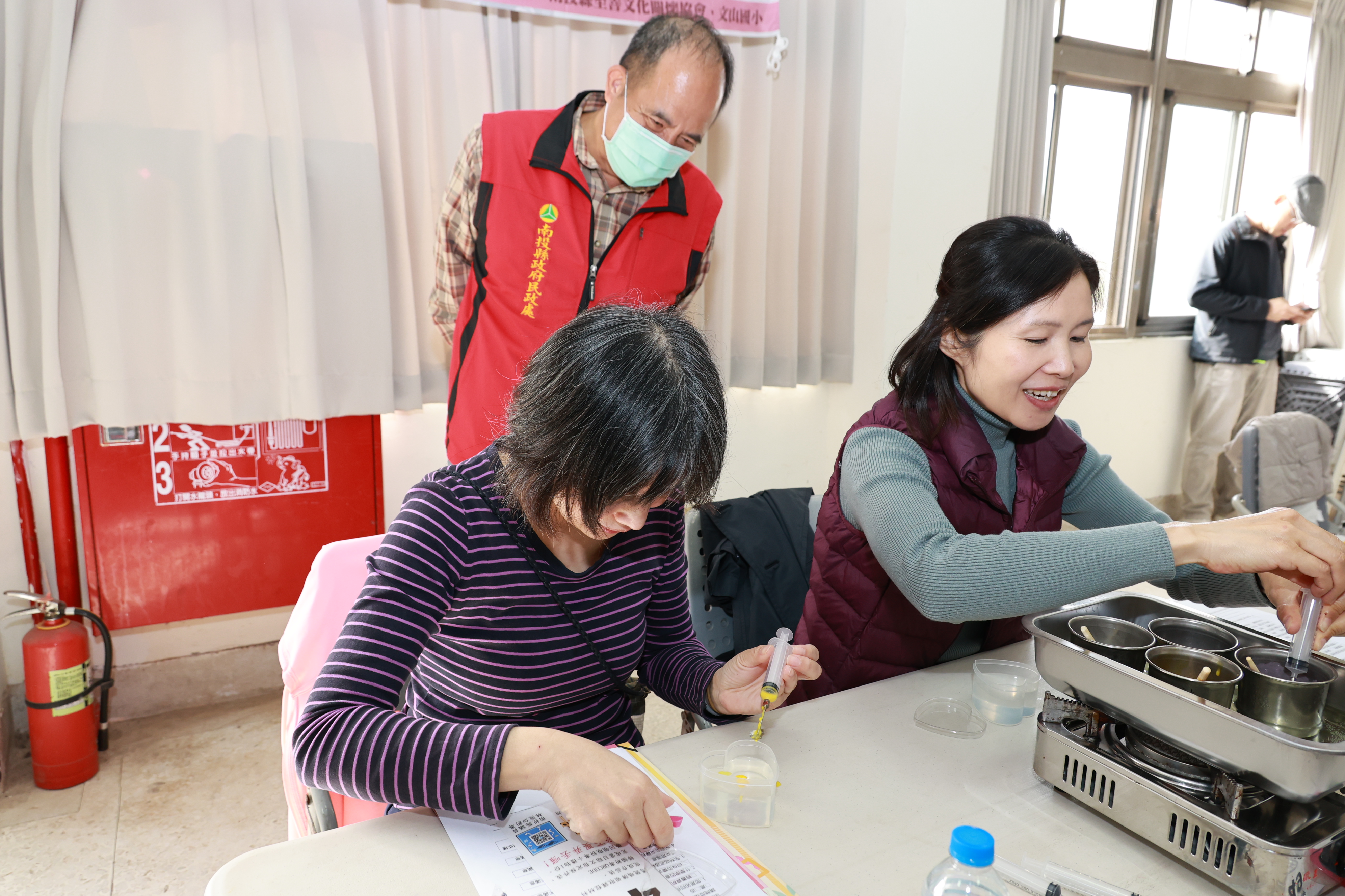 南投縣促進新住民文化共融　果凍花製作課程座無虛席