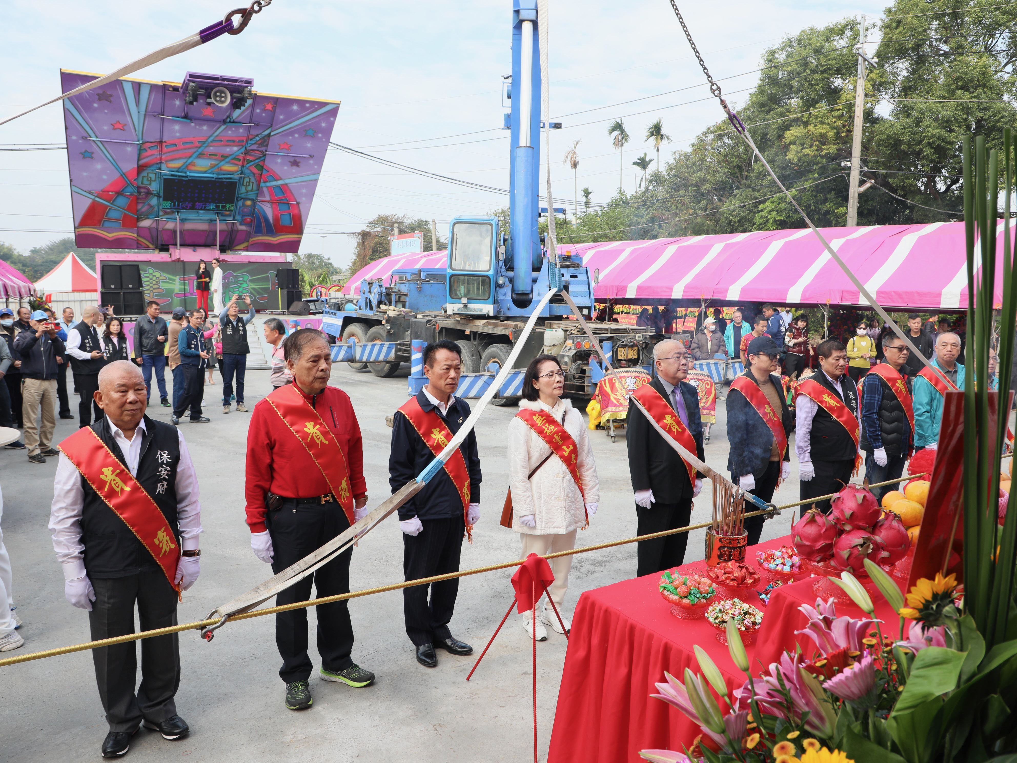 民雄鄉無極靈山寺新建工程上樑典禮 翁章梁祝福工程順利