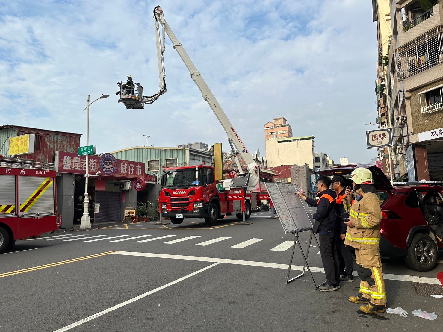 高市消防局鼓山消防隊辦理春節防火宣導活動