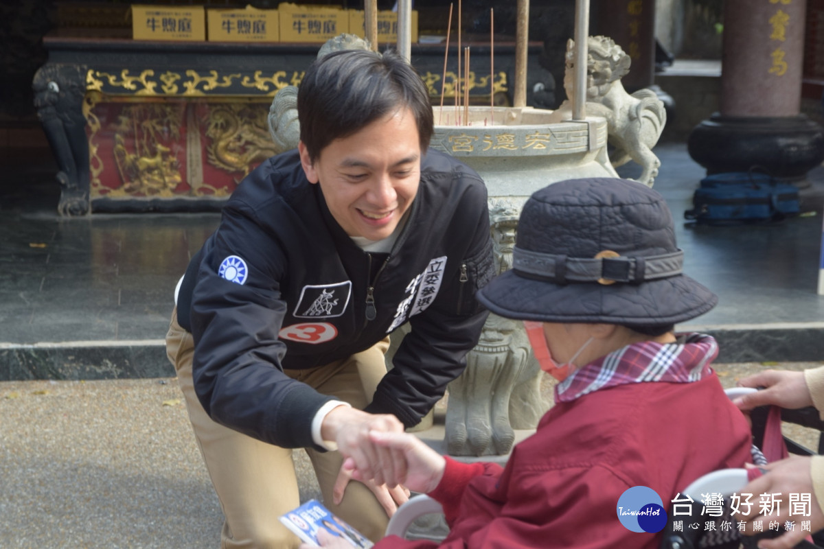 選戰黃金週桃市一選區競爭激烈 新人牛煦庭挑戰政治明星鄭運鵬