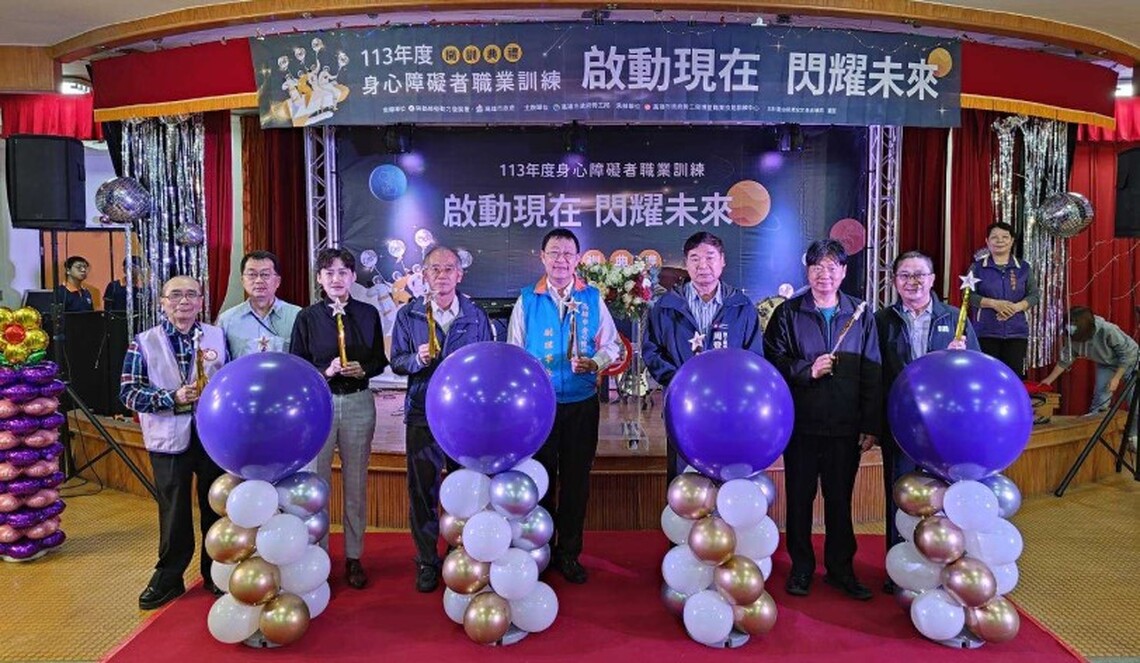 對接產業所需降低訓用落差 高市勞工局身心障礙者職訓班喜迎開訓