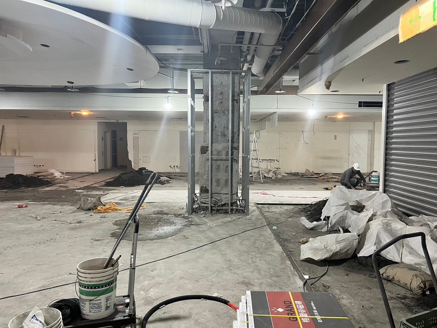 北市歲末公安聯檢　新光三越A8館遭重罰12萬