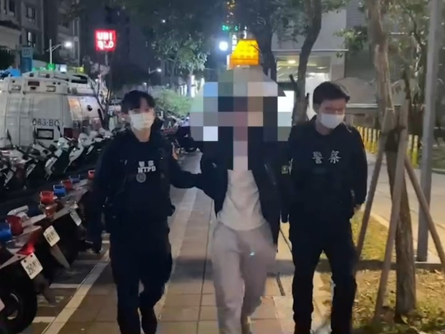 討債連開鎮暴槍洩憤 1小時攔下22歲男涉恐嚇公眾法辦 208 cnews204240108a09