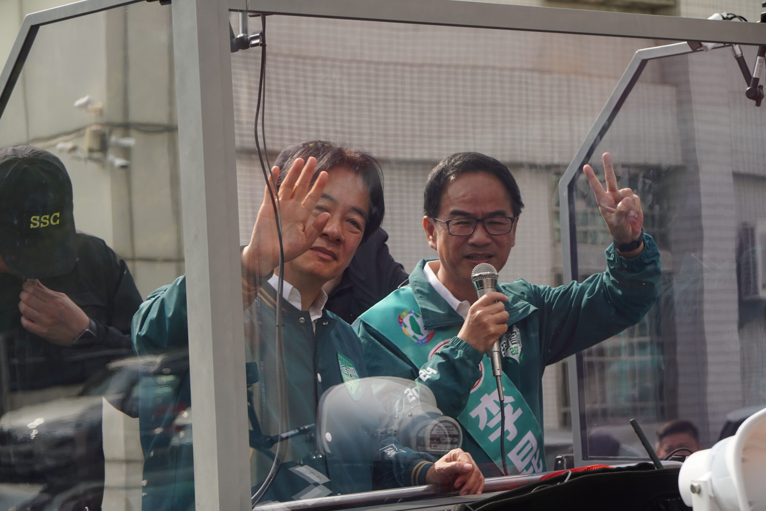 賴清德黃金週助選來到三民區力挺李昆澤  賴清德：李昆澤是最有經驗與方向的交通立委