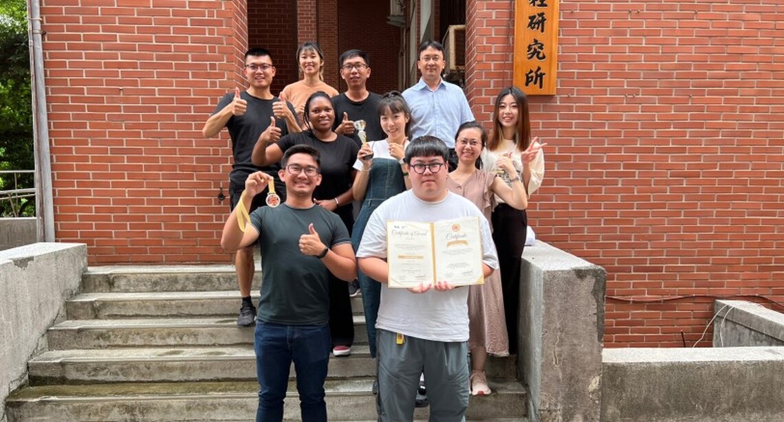 減塑大突破!中山大學張耿崚創塑膠分解技術奪日發明展金獎