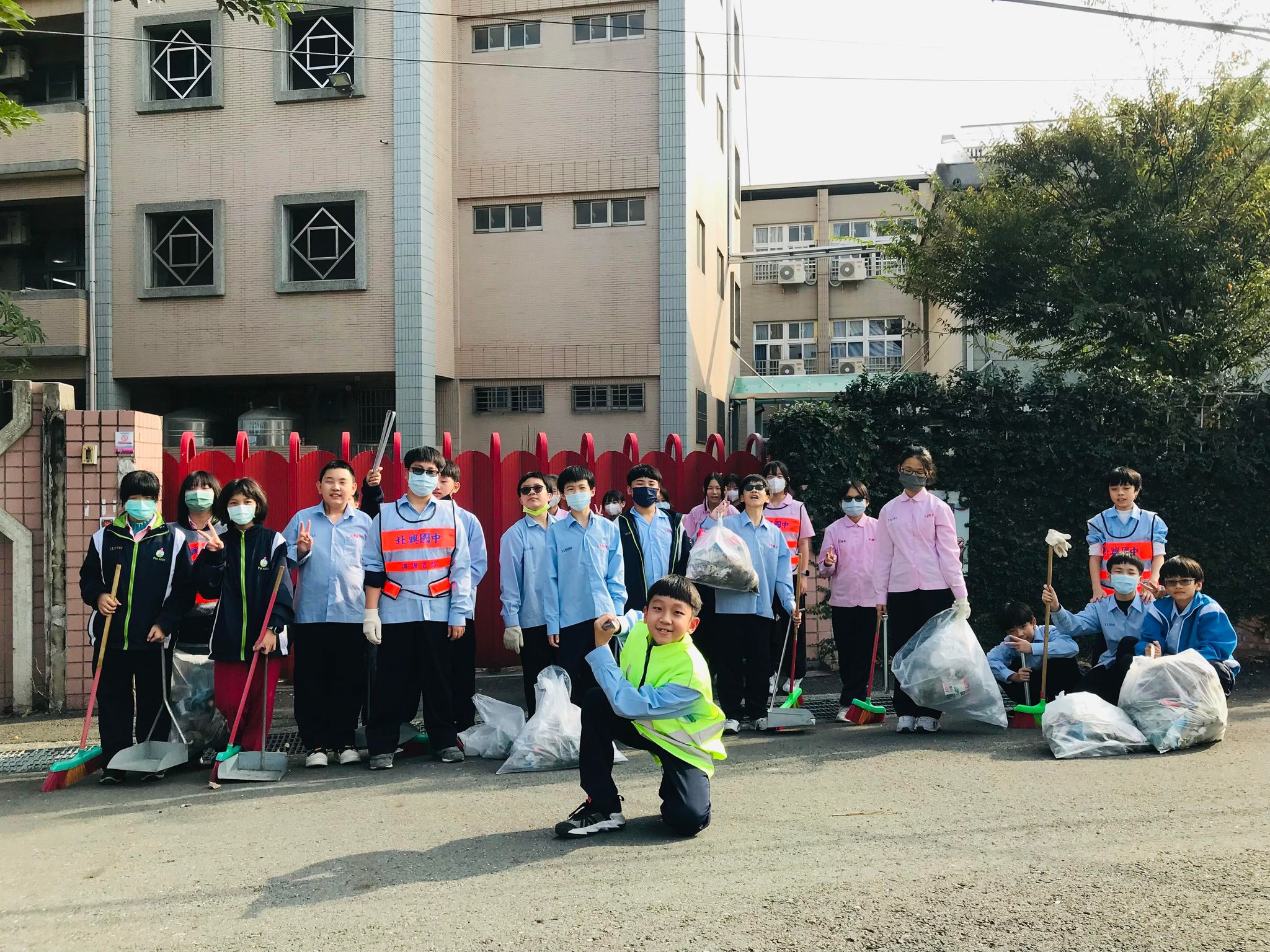 北興國中生公民行動方案:攜手清潔檜河,共築永續未來
