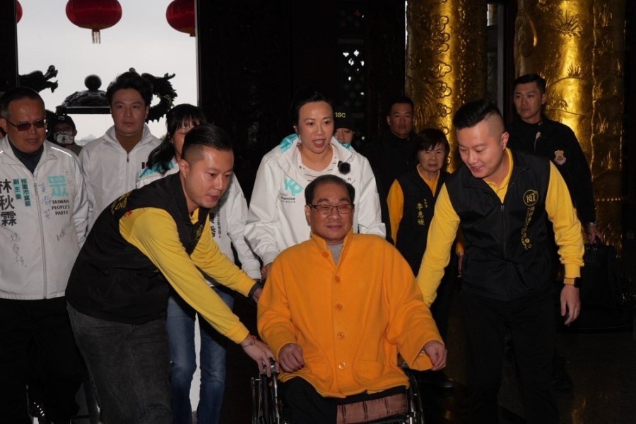 吳欣盈桃園護國宮參香 願助心道法師提供長照服務 207