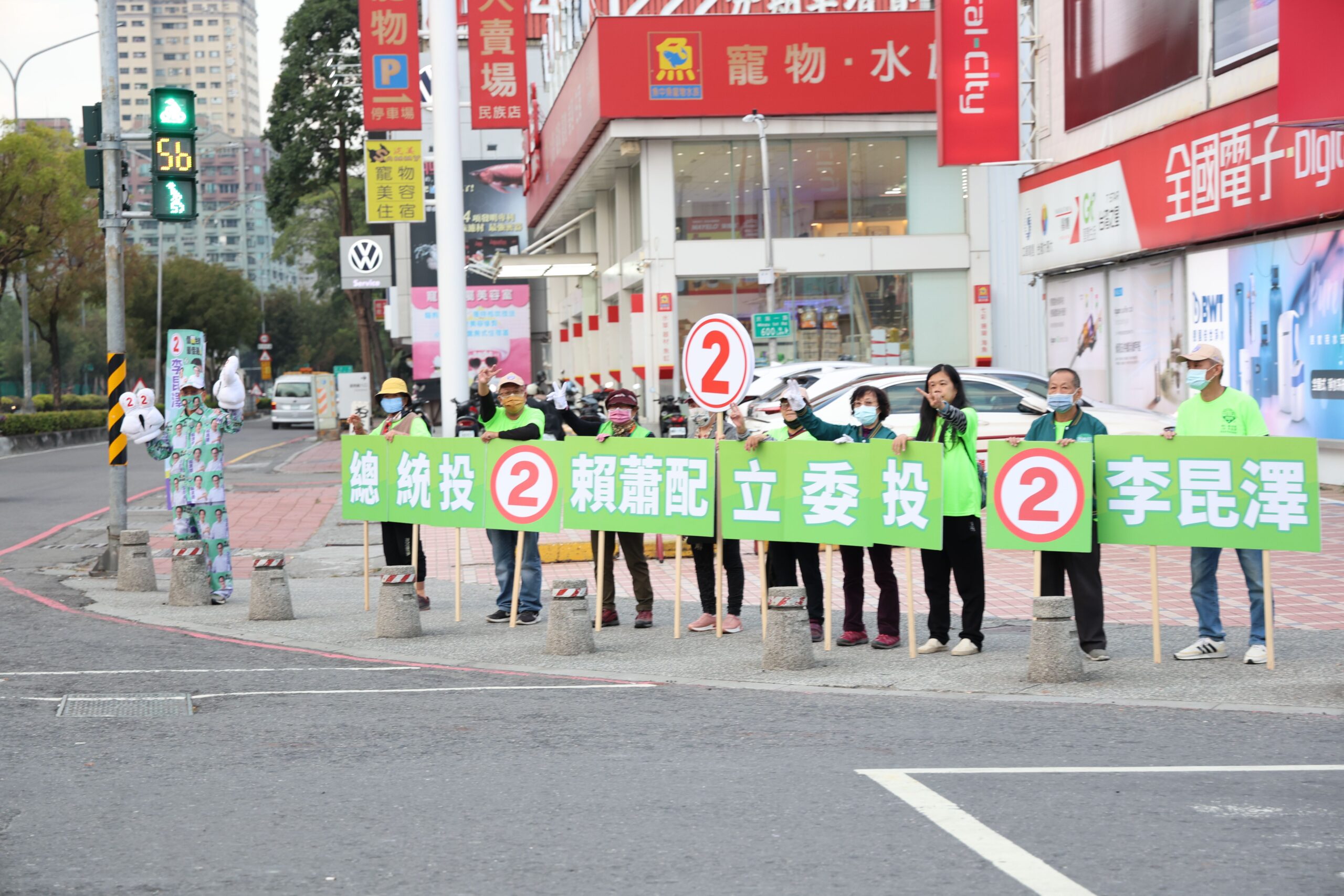 最後一周，三部長力挺！李昆澤說明問政有成績！
