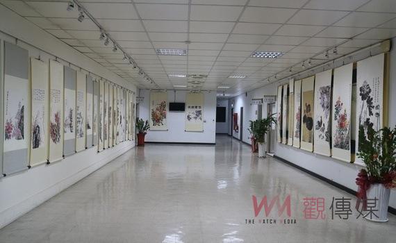 許富春師生聯展 中市大里地政所展出!水墨畫營造古色古香韻味