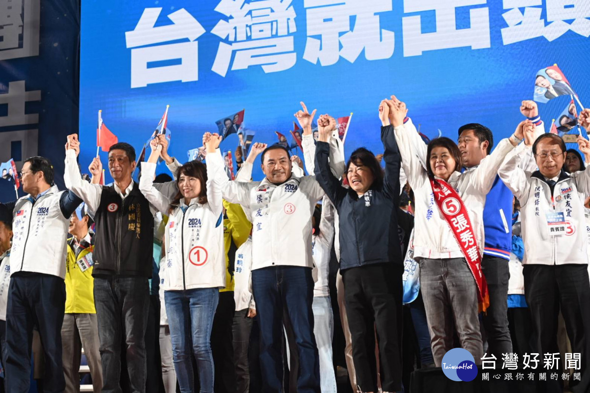 侯友宜回到本命區參加「嘉義出總統」縣市聯合造勢晚會／張秀華競選總部提供