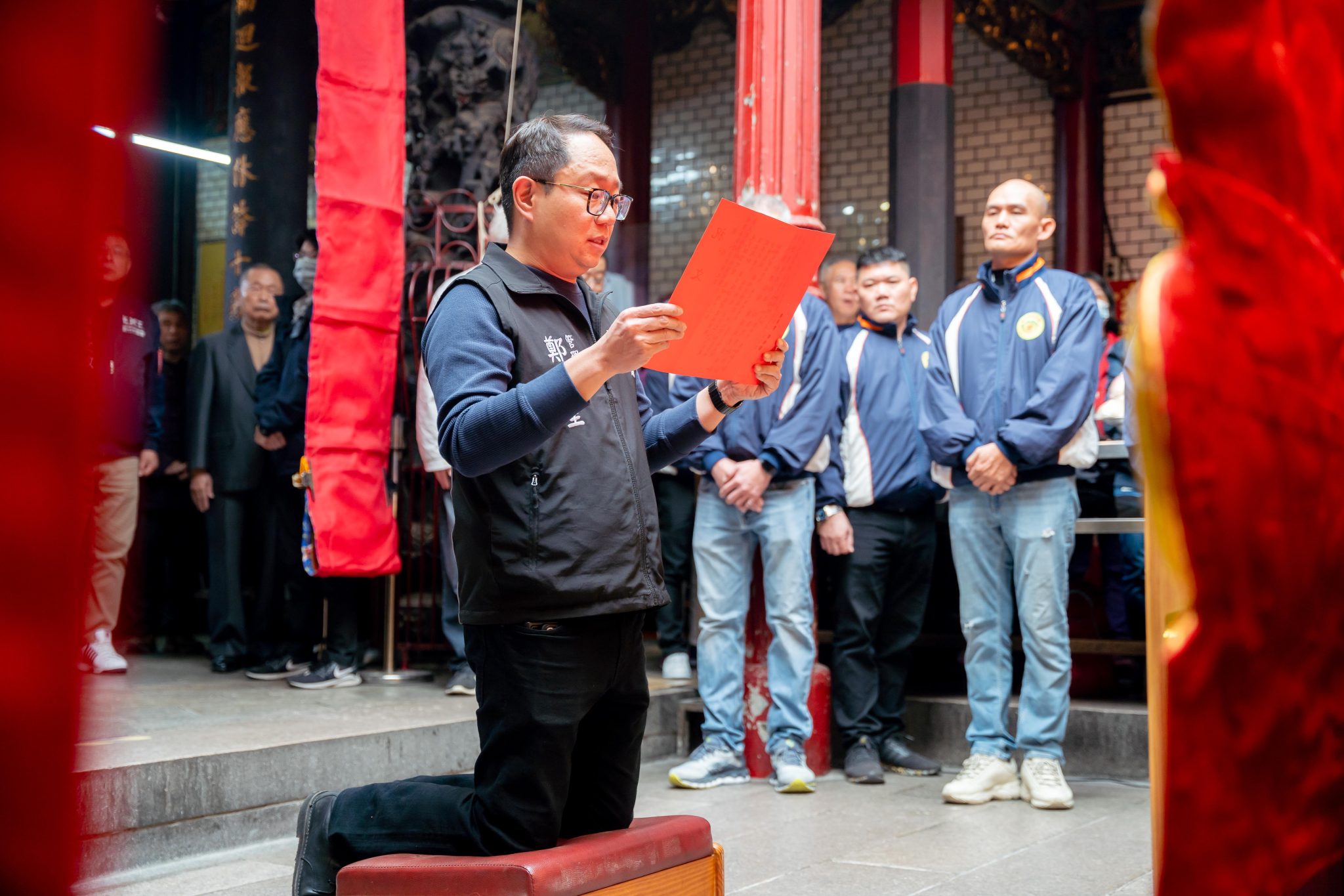 竹市都城隍廟管理人鄭來聖。(圖/記者林照東)