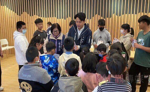 梨山幸福巴士傳遞幸福!中市交通局深入校園推廣服務資訊