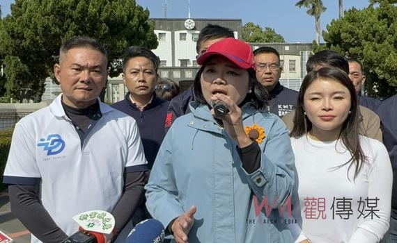 丁學忠抗議司法恐嚇 支持者遭帶走偵訊