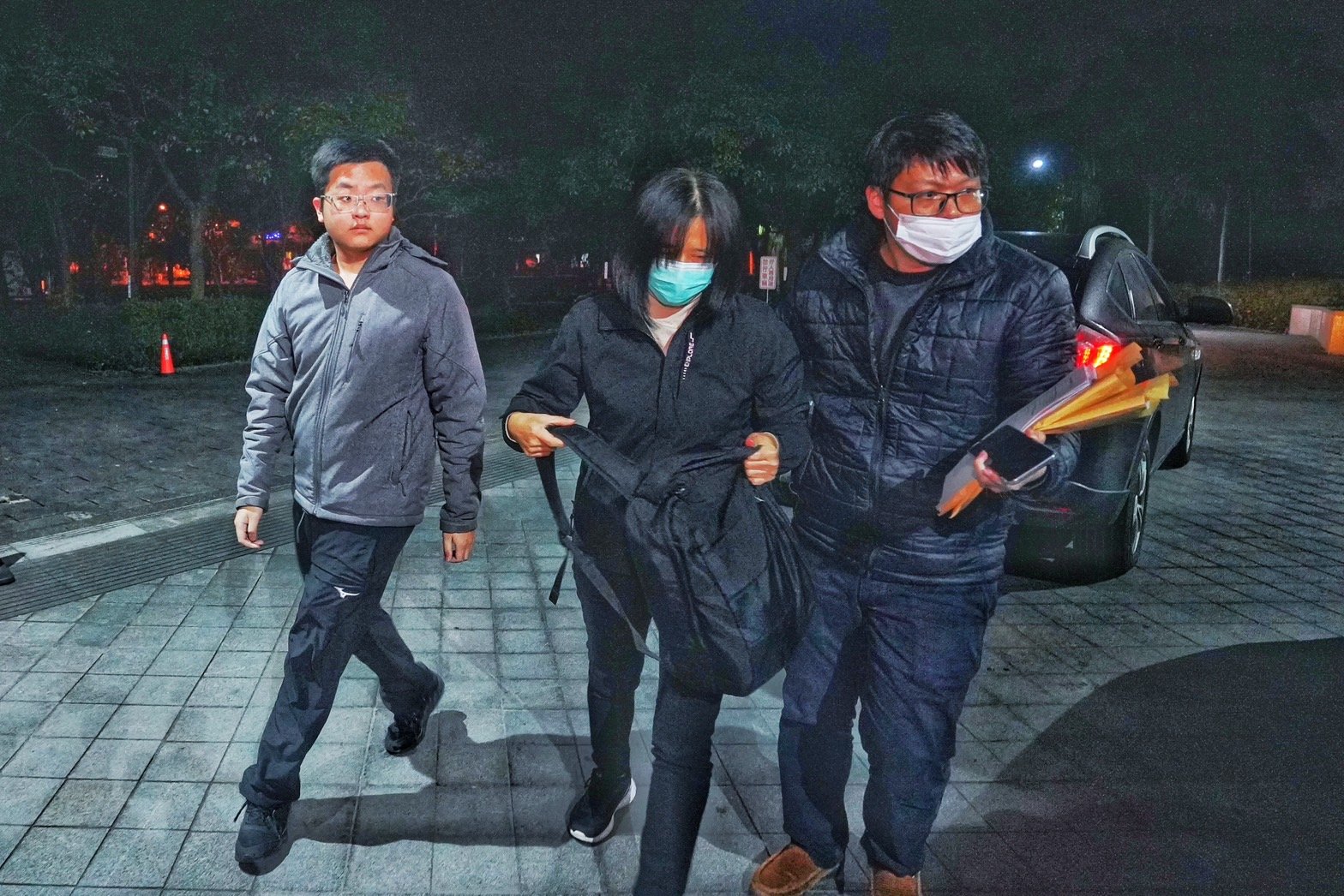 不肖人士假冒宜蘭地檢署名義在LINE群組發送「抓到賄選」假訊息圖卡,涉案人竟是民進黨黨工。林泊志攝