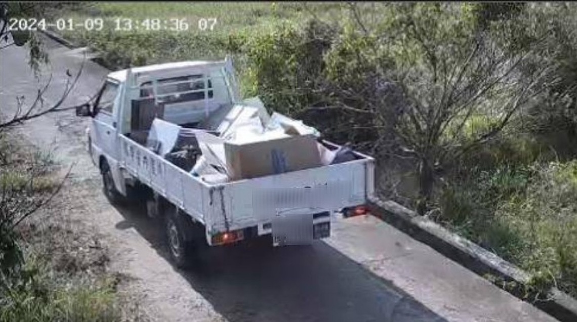 苗警裝設AI科技設備 即查獲違法傾倒廢棄物案