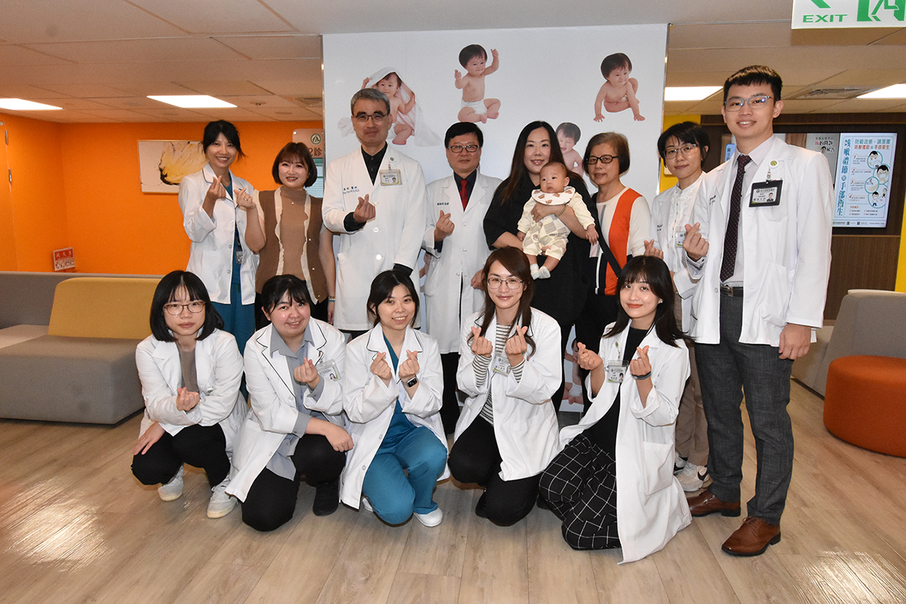 ▲彰基生殖醫學中心2023年第四季懷孕率甚至近七成，讓不孕症家庭種下幸福種子、流淚變歡喜。（記者張溎壕攝）
