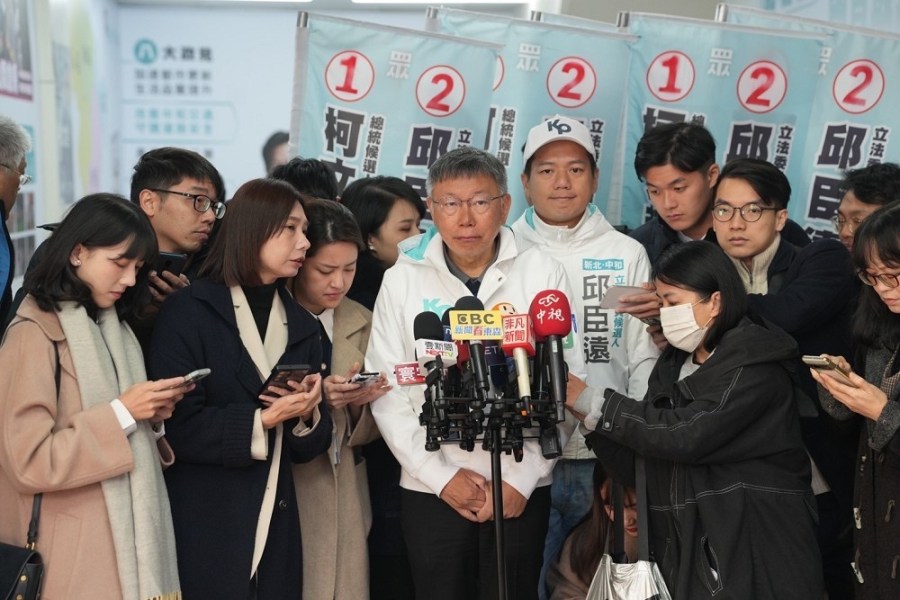 趙少康喊「投侯就是投柯」 柯文哲:講得太好!直接投柯 222 趙少康喊「投侯就是投柯」 柯文哲:講得太好!直接投柯 221
