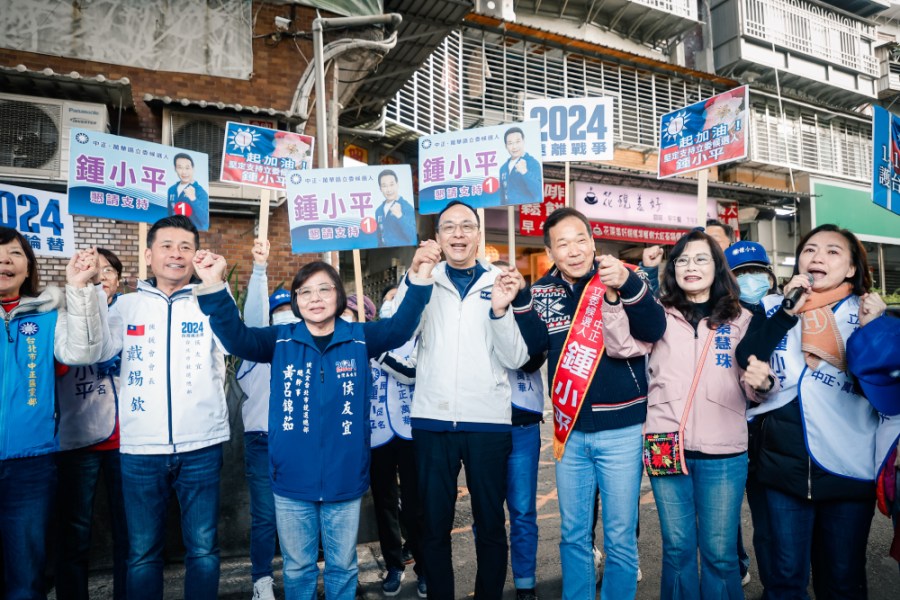 徐耀昌長文道盡對國民黨失望 朱立倫:已離開同志不予置評 218 朱立倫11日輔選鍾小平。