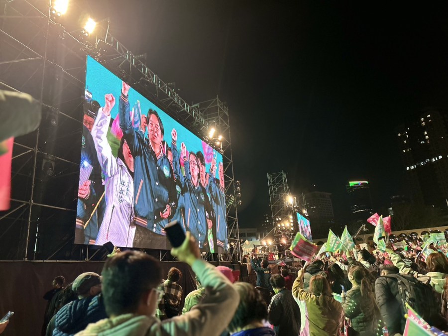 選前夜/青年從澳洲趕回台投票「怕柯選上」蕭美琴:繼續創造台灣榮耀 214 選前夜/青年從澳洲趕回台投票「怕柯選上」蕭美琴:繼續創造台灣榮耀 213