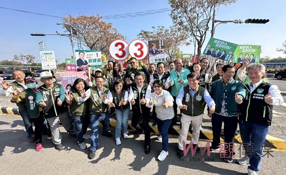 （有影片）／民進黨立委候選人山海大團結　劉建國、蘇治芬高鐵站迎遊子